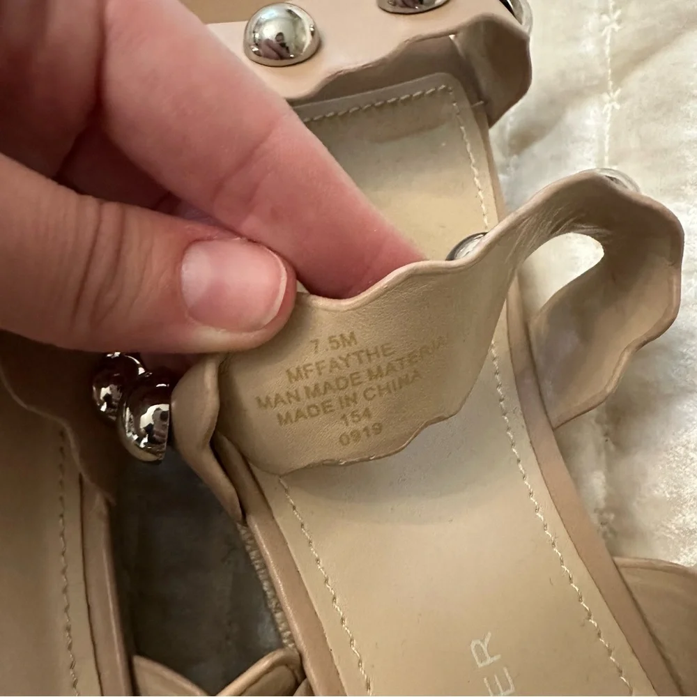 Marc fisher studded Beige Platform Sandals sz 7.5‎